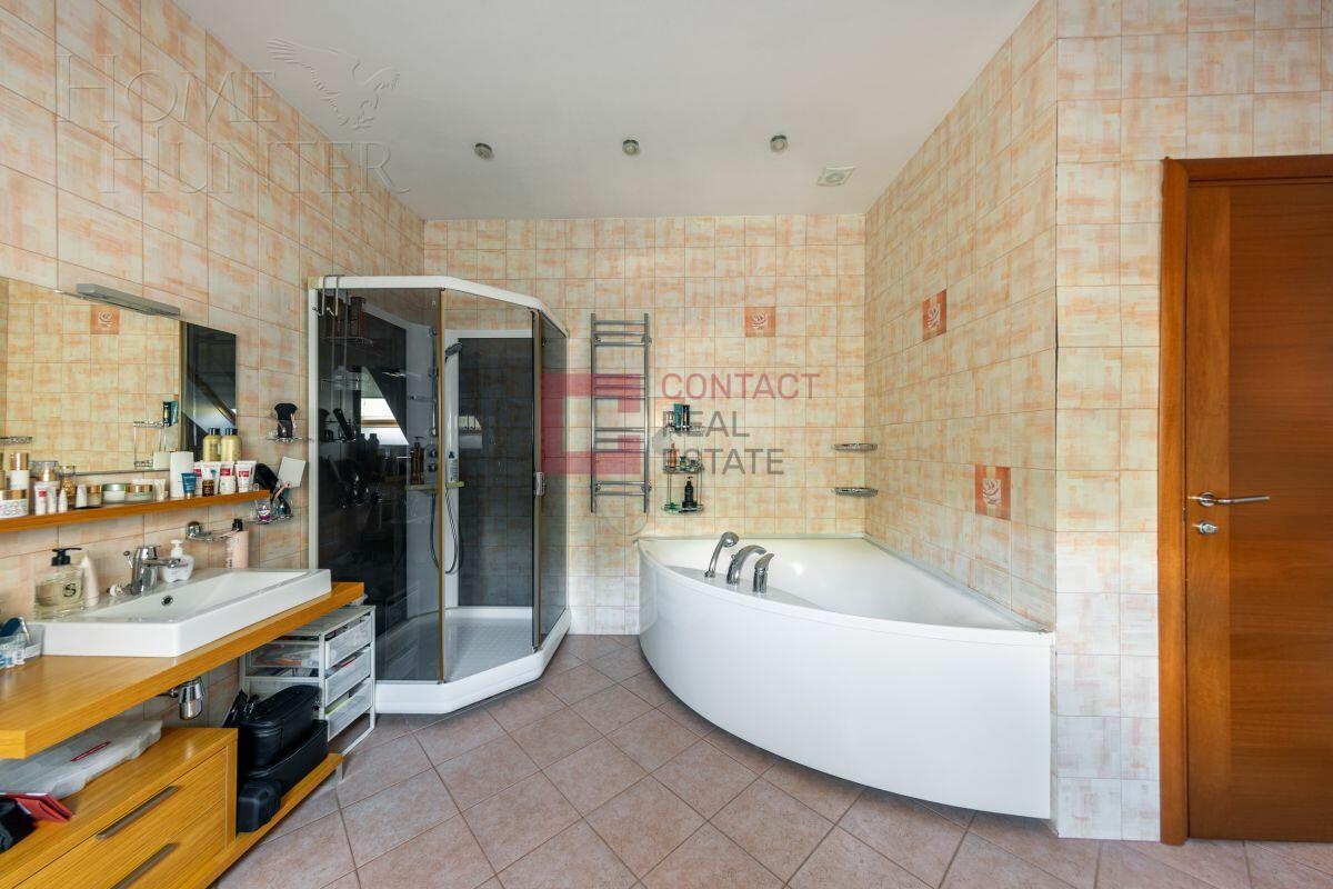 2-этажный коттедж 500 м² с отделкой