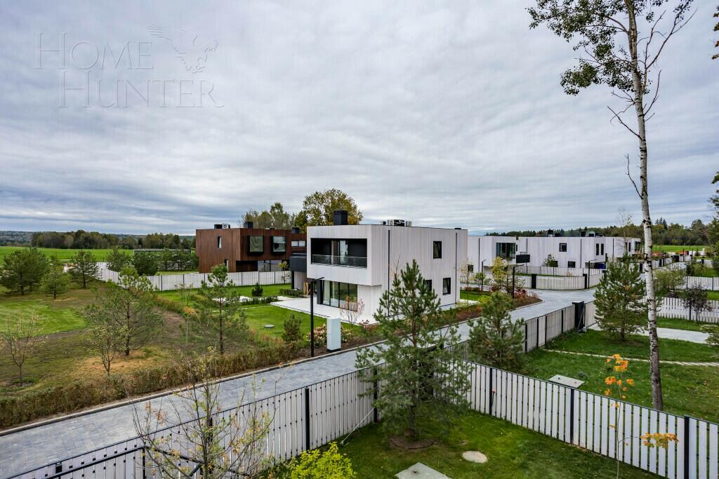 2-этажный коттедж 346 м² с отделкой