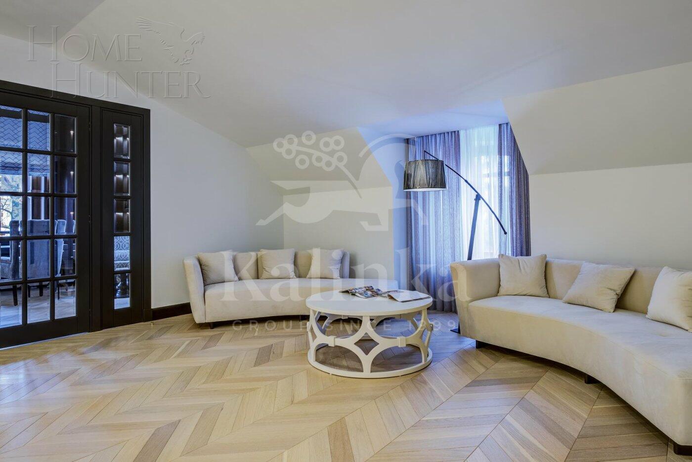 2-этажный коттедж 691 м² с отделкой