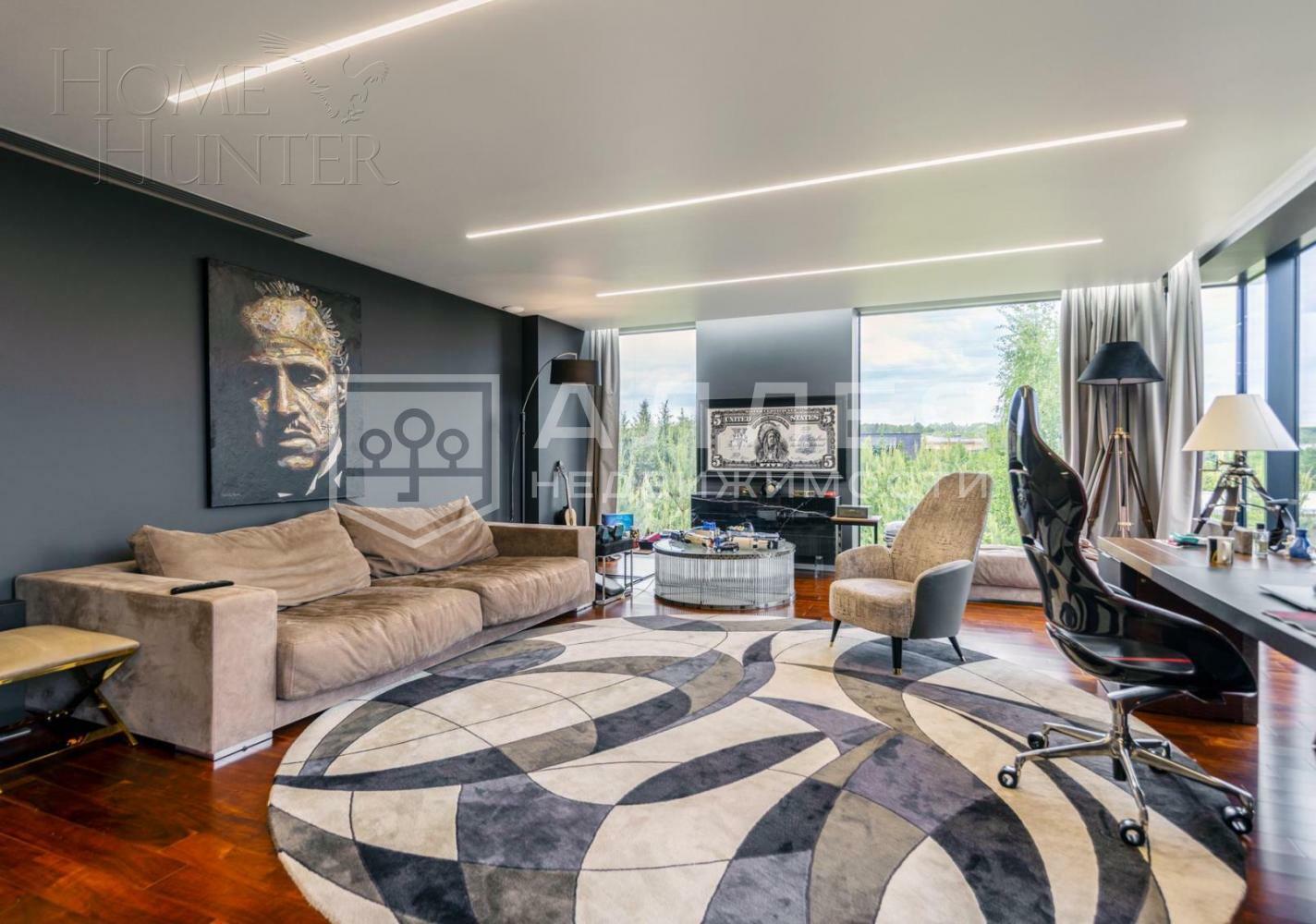 3-этажный коттедж 2 300 м² с отделкой