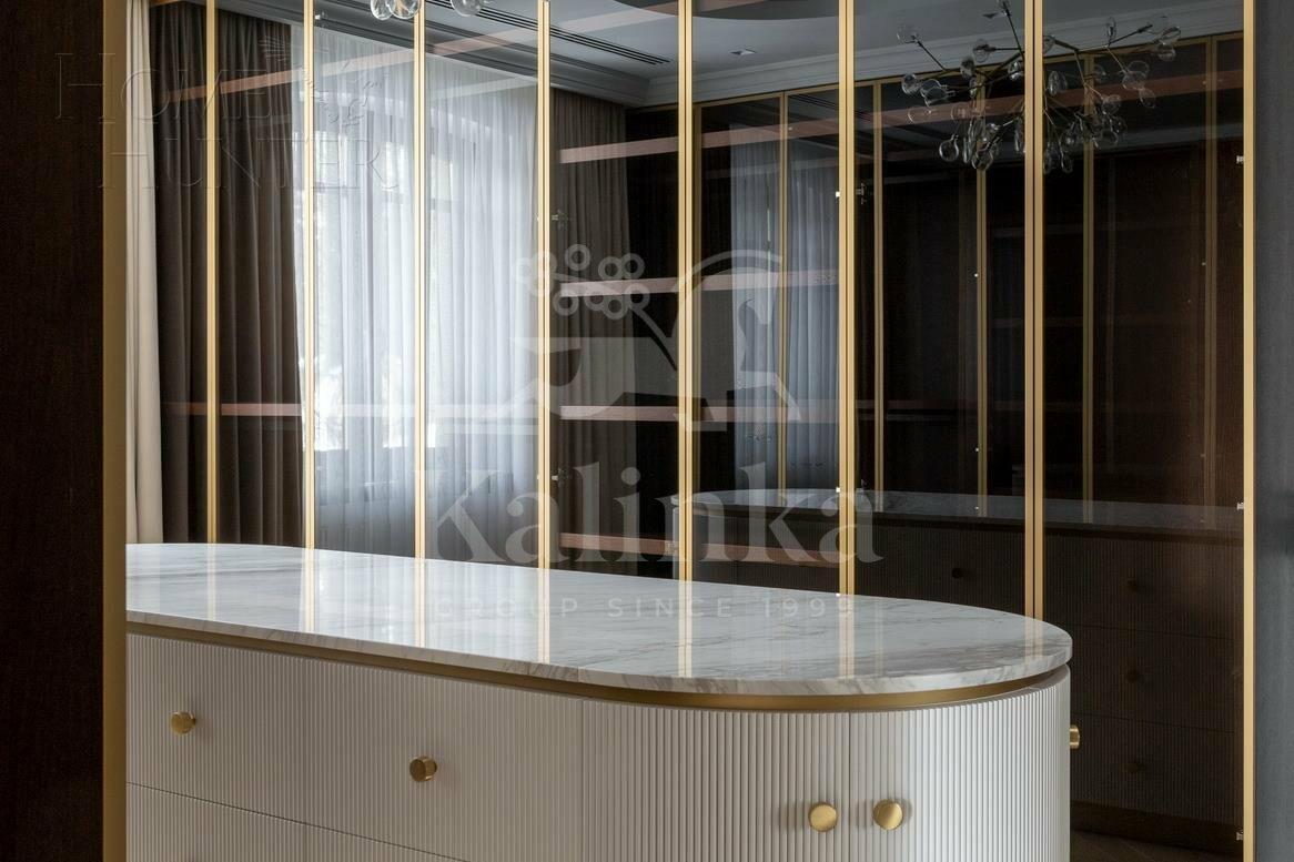 2-этажный коттедж 691 м² с отделкой