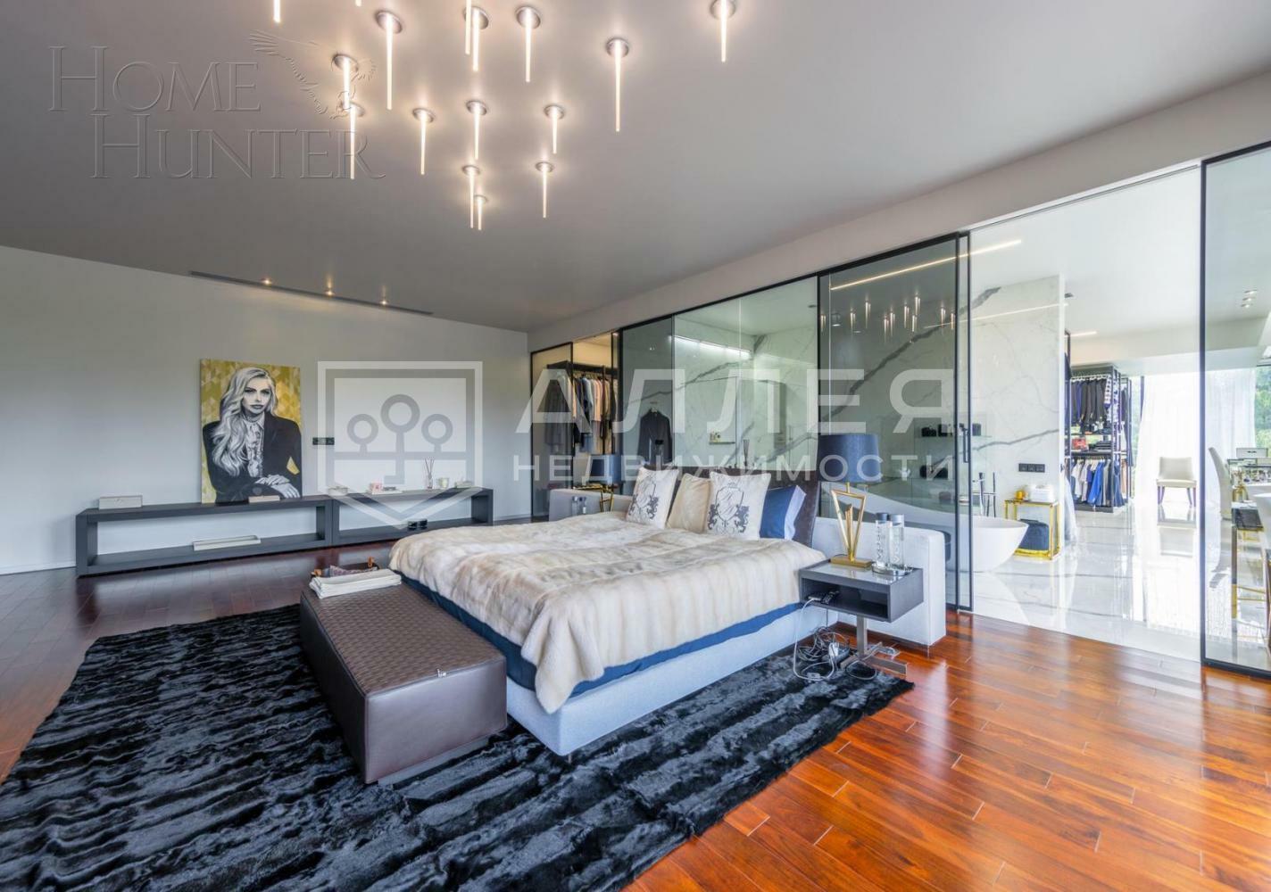 3-этажный коттедж 2 300 м² с отделкой