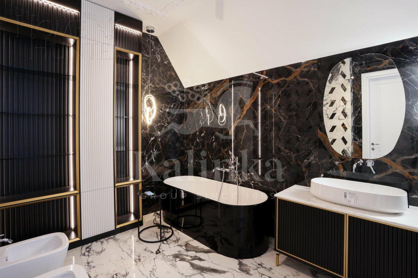 2-этажный коттедж 702 м² с отделкой