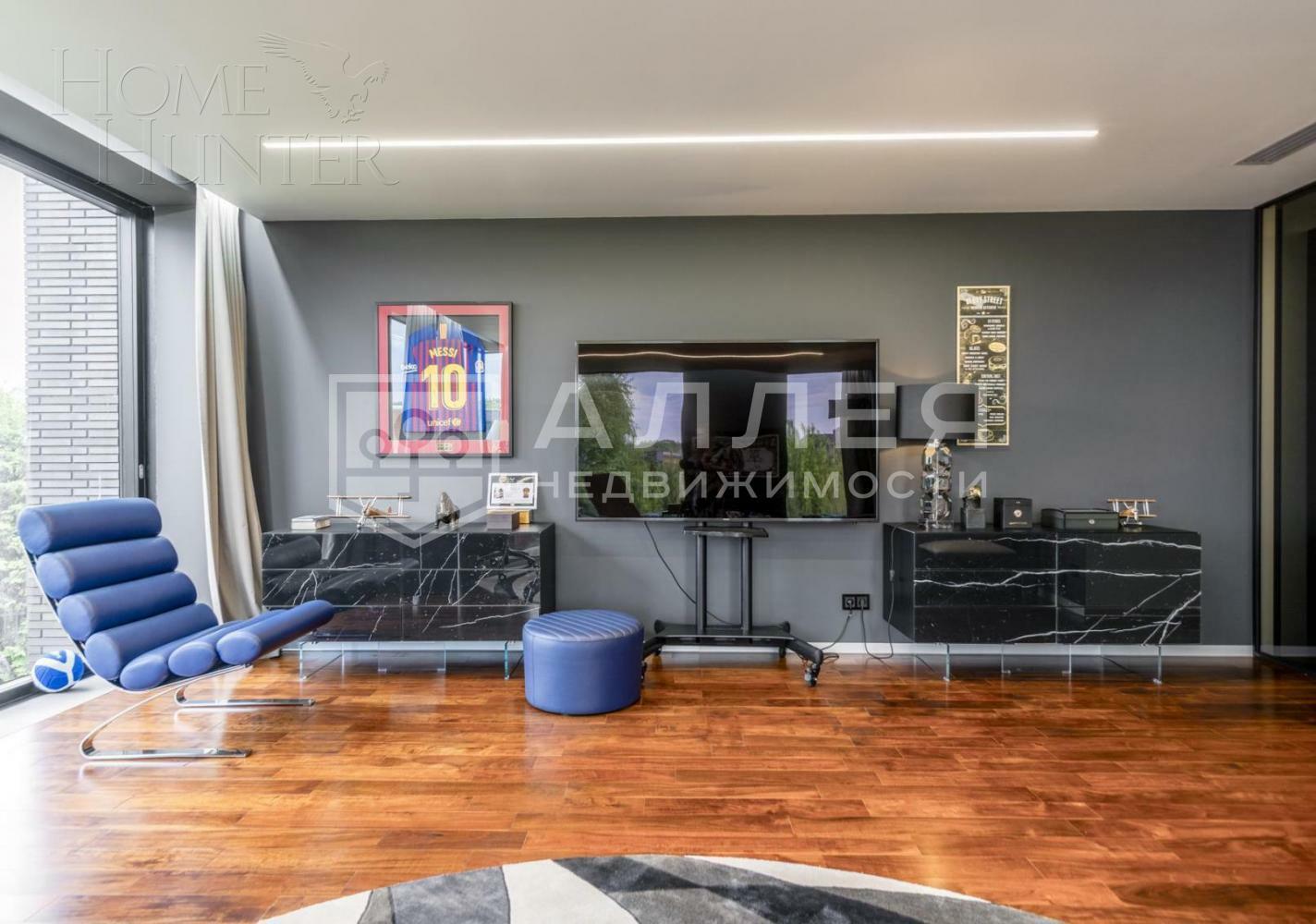 3-этажный коттедж 2 300 м² с отделкой