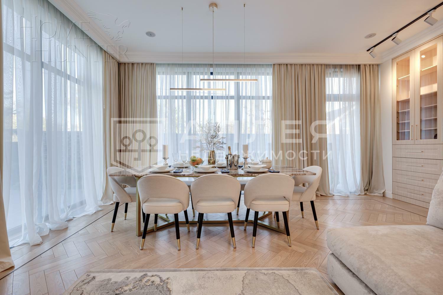 2-этажный коттедж 300 м² с отделкой