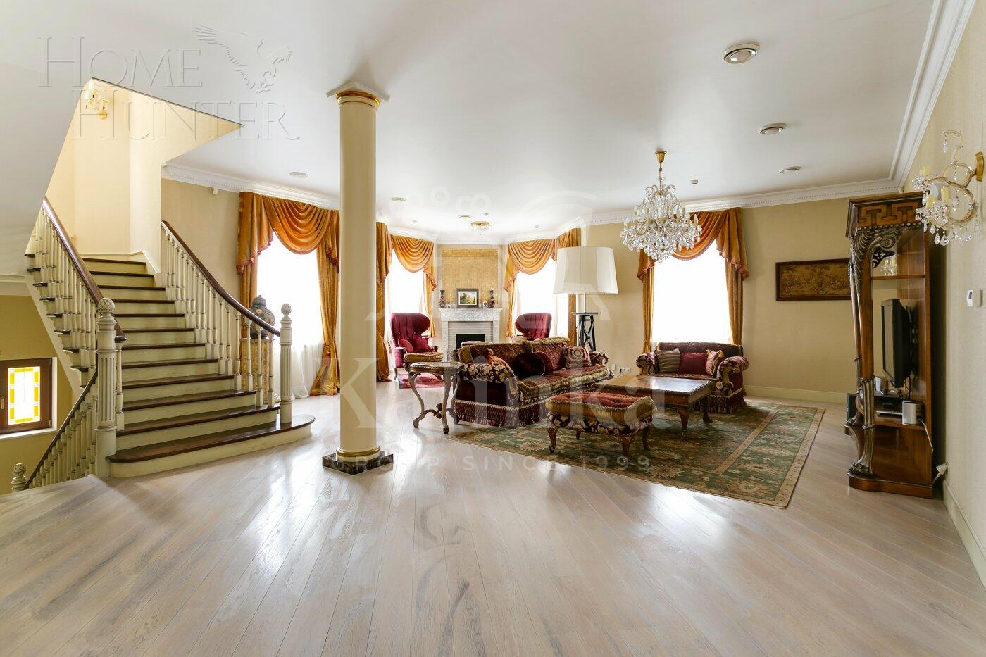 2-этажный коттедж 890 м² с отделкой