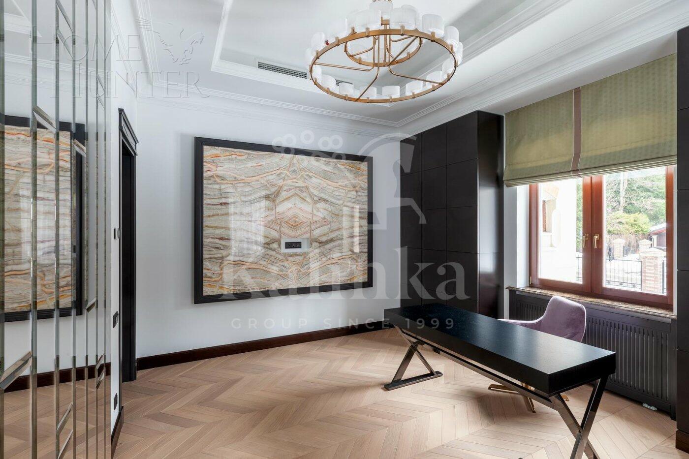 2-этажный коттедж 691 м² с отделкой