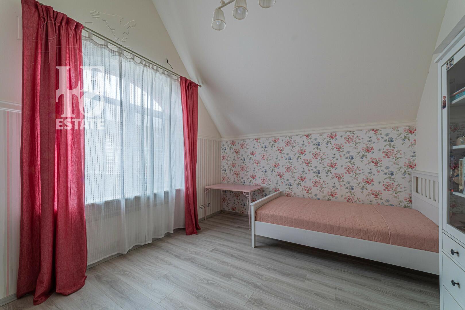 2-этажный коттедж 260 м² с отделкой