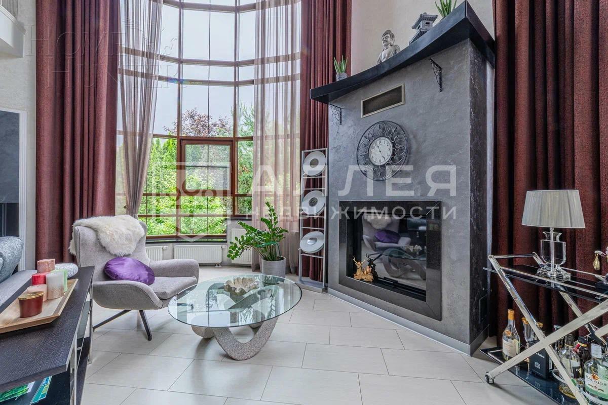 3-этажный коттедж 1 312 м² с отделкой