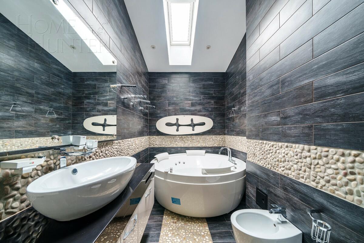 2-этажный коттедж 404 м² с отделкой