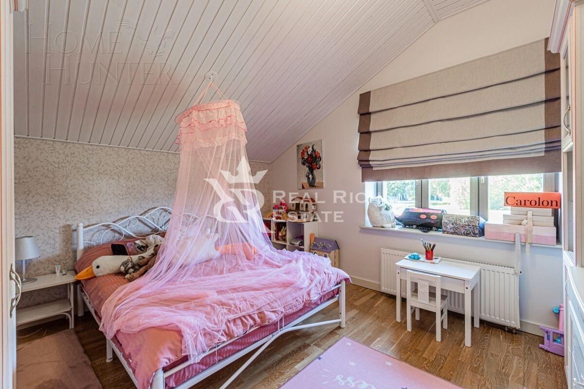 2-этажный коттедж 1 272.6 м² без отделки