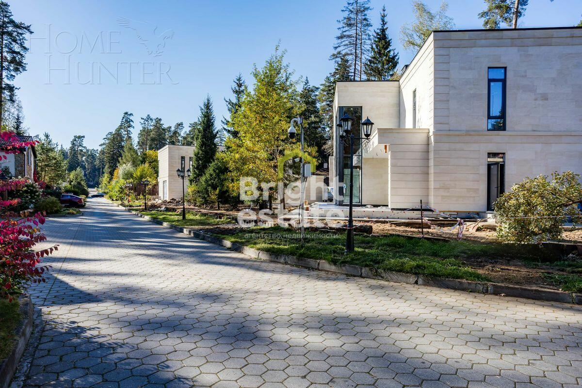 2-этажный коттедж 616 м² без отделки