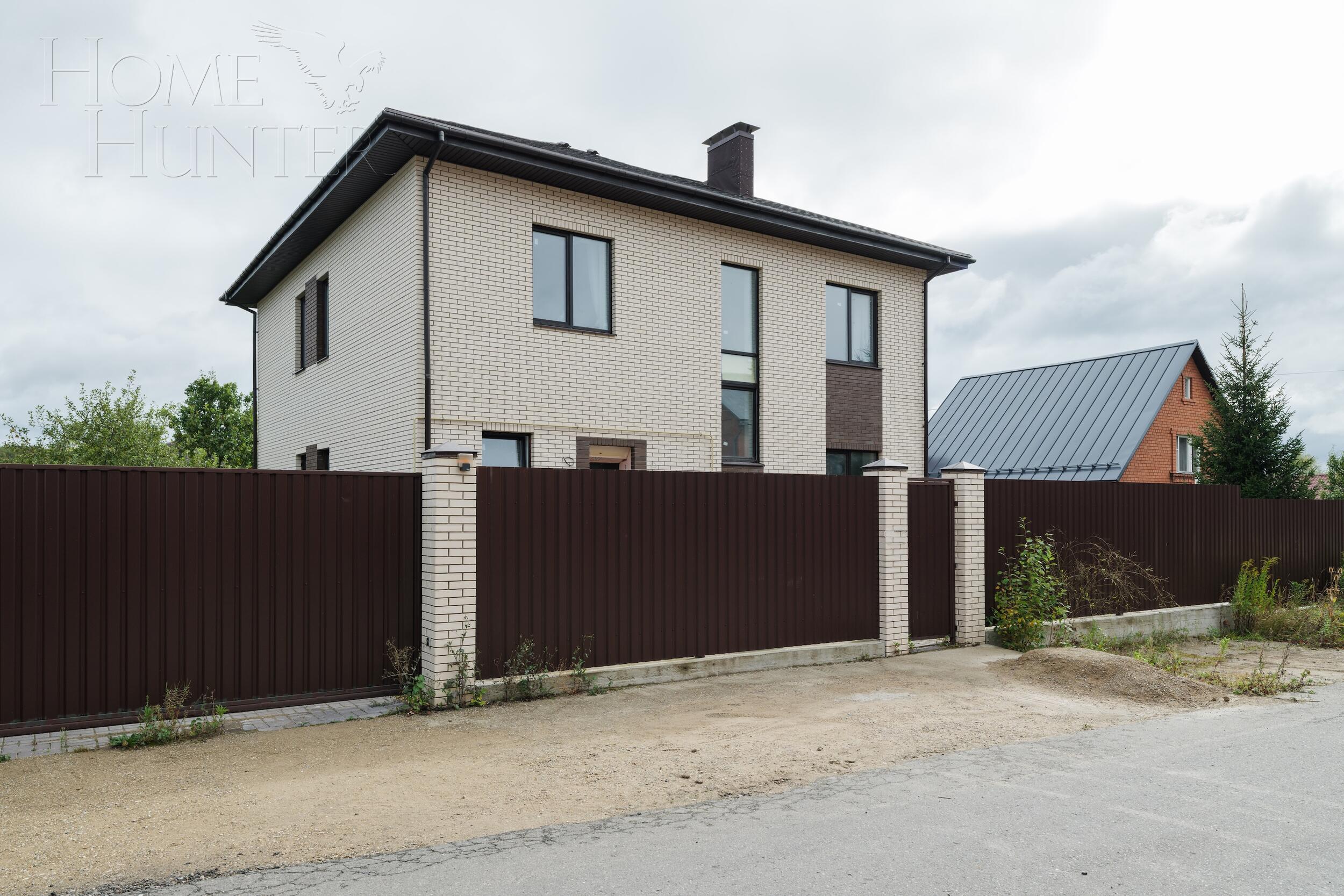 2-этажный коттедж 364 м² без отделки