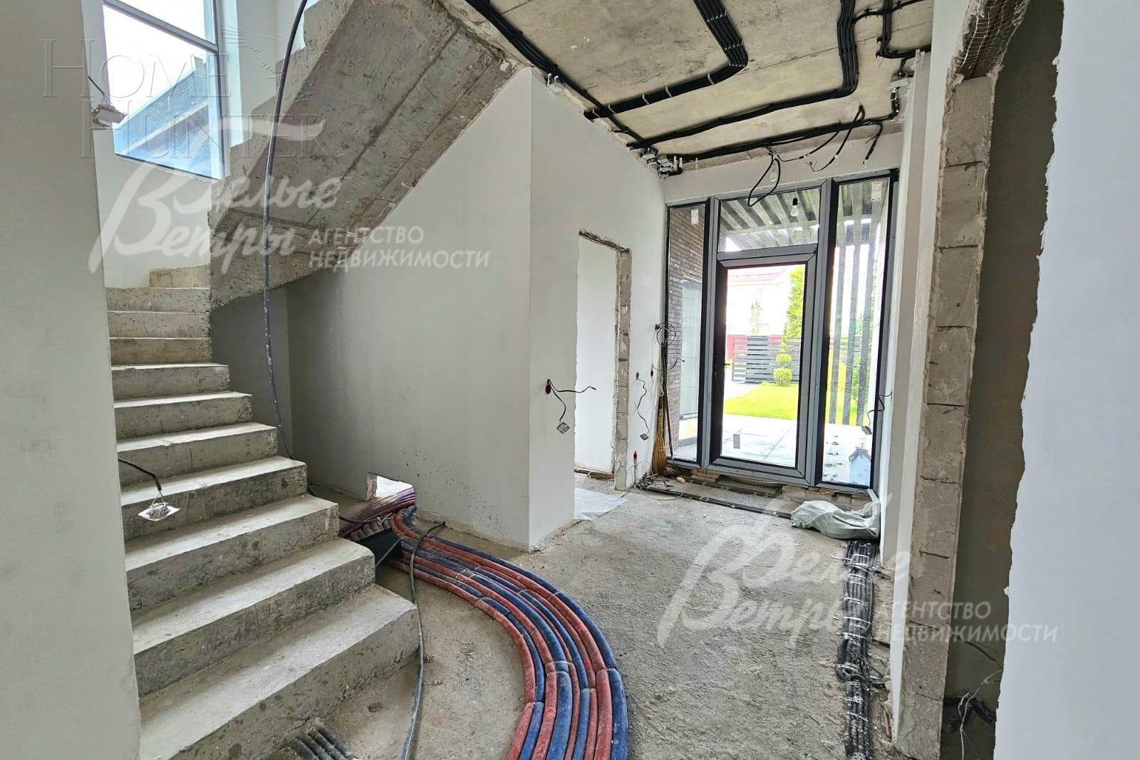 2-этажный коттедж 256 м² без отделки