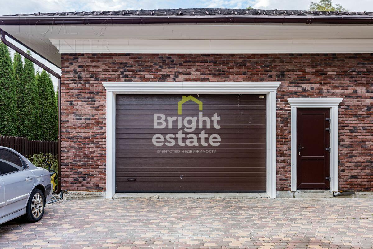 1-этажный коттедж 250 м² с отделкой