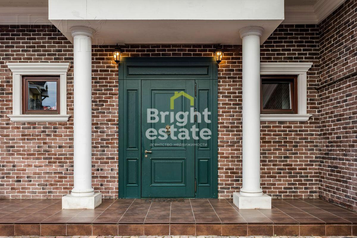 1-этажный коттедж 250 м² с отделкой