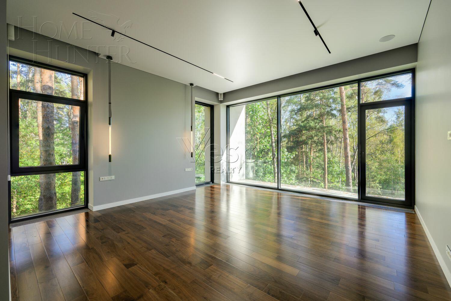 2-этажный коттедж 650 м² с отделкой