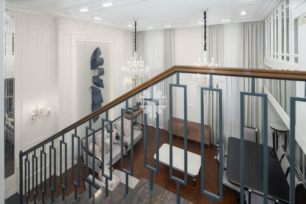 2-УРОВНЕВАЯ КВАРТИРА С ОТДЕЛКОЙ 250 М² НА 3 ЭТАЖЕ