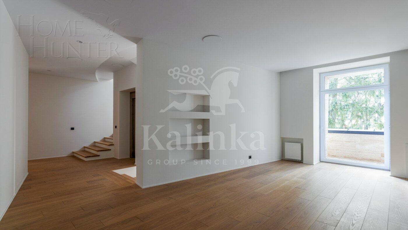 2-этажный коттедж 830 м² без отделки