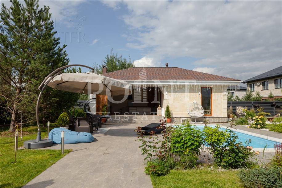 2-этажный коттедж 550 м² с отделкой