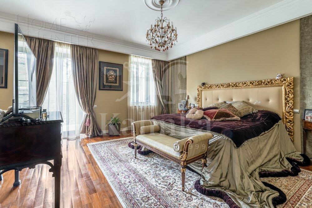 2-этажный коттедж 850 м² с отделкой