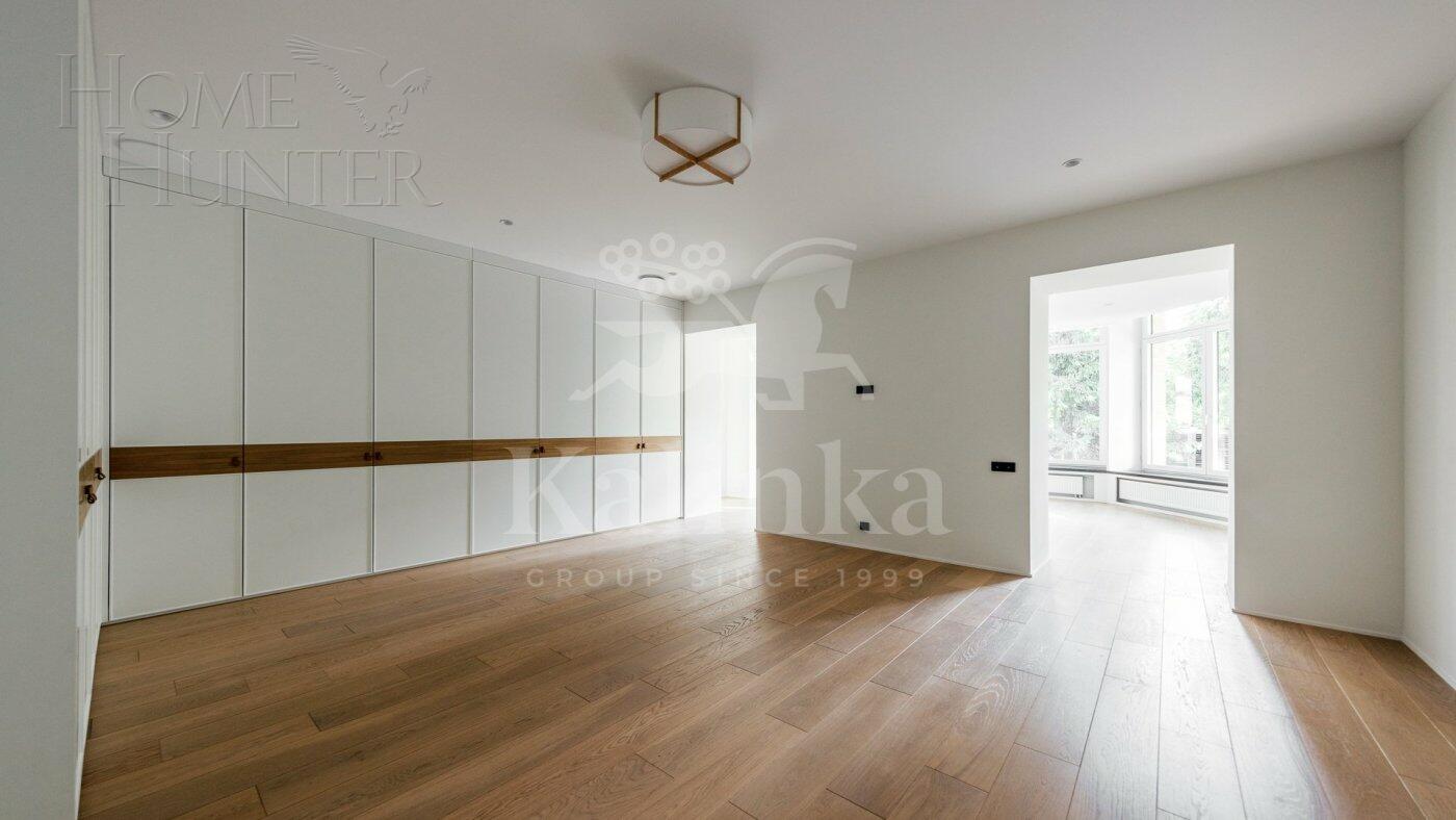 2-этажный коттедж 830 м² без отделки