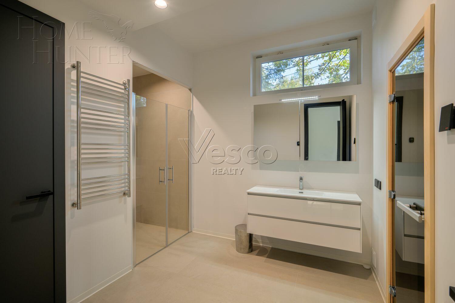 1-этажный коттедж 302 м² с отделкой