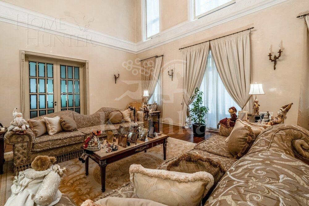 2-этажный коттедж 850 м² с отделкой