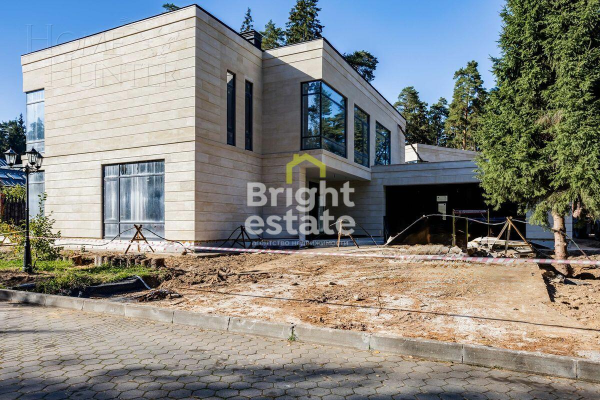 2-этажный коттедж 616 м² без отделки