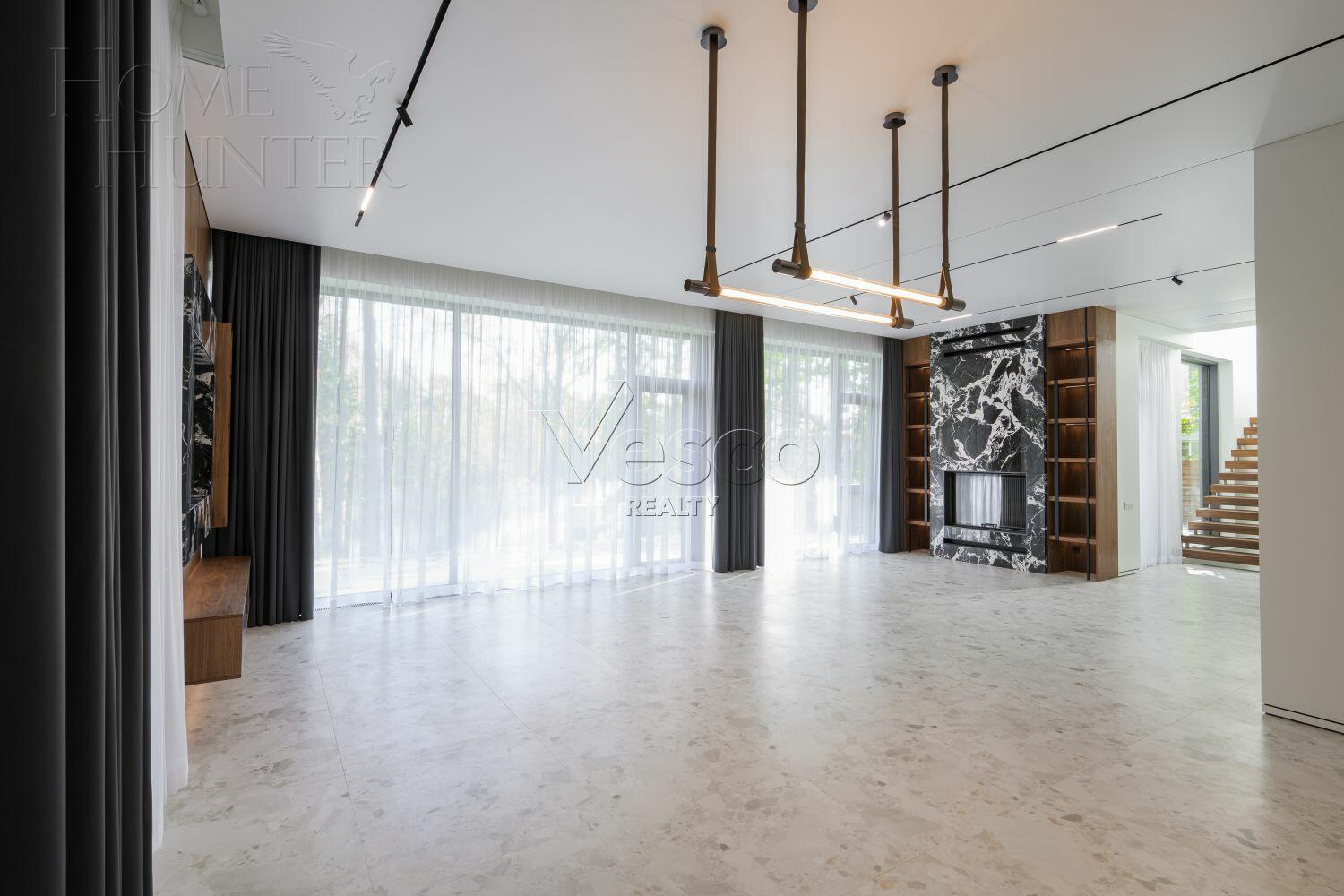 2-этажный коттедж 650 м² с отделкой