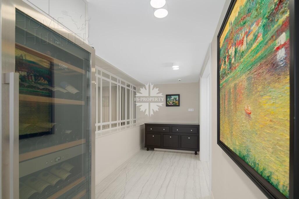 2-УРОВНЕВАЯ КВАРТИРА С ОТДЕЛКОЙ 250 М² НА 3 ЭТАЖЕ