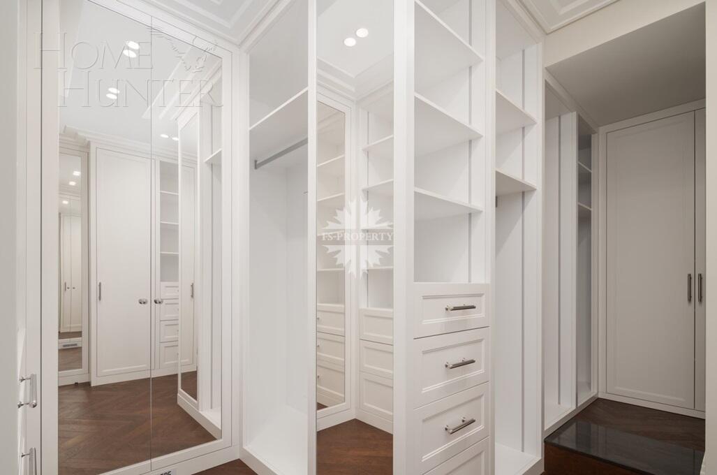 2-УРОВНЕВАЯ КВАРТИРА С ОТДЕЛКОЙ 250 М² НА 3 ЭТАЖЕ