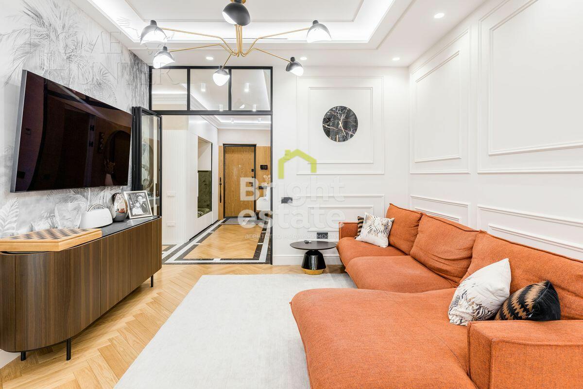 4-КОМН. КВАРТИРА С ОТДЕЛКОЙ 156 М² НА 3 ЭТАЖЕ