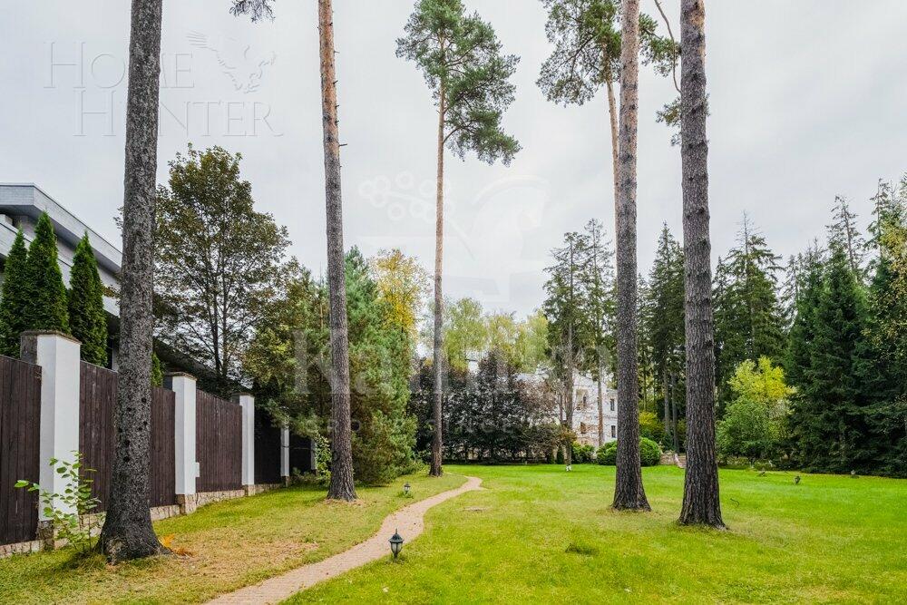 2-этажный коттедж 850 м² с отделкой