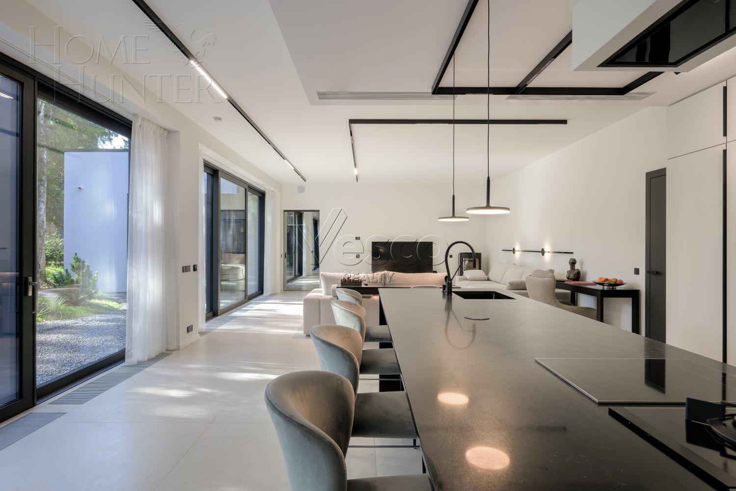 1-этажный коттедж 302 м² с отделкой