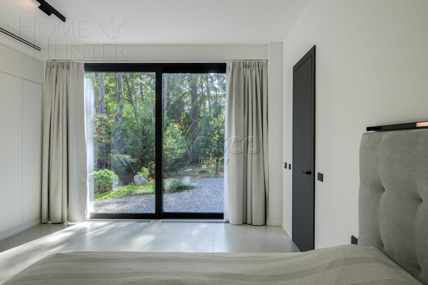 1-этажный коттедж 302 м² с отделкой