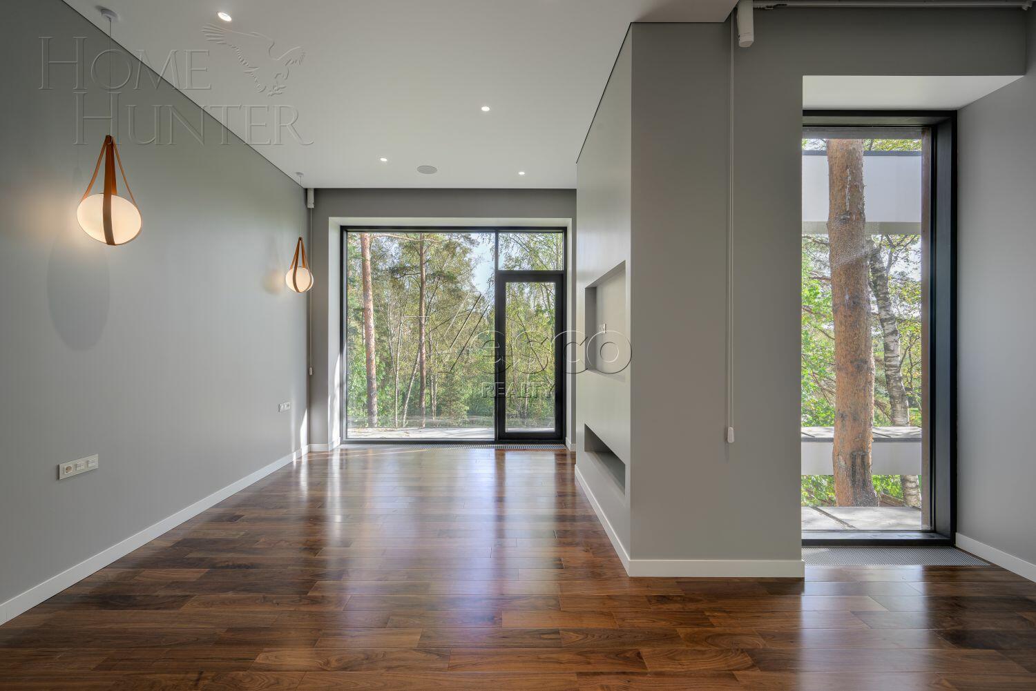 2-этажный коттедж 650 м² с отделкой