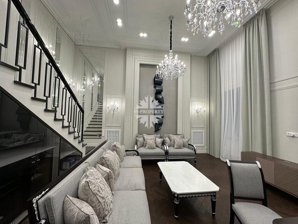 2-УРОВНЕВАЯ КВАРТИРА С ОТДЕЛКОЙ 250 М² НА 3 ЭТАЖЕ