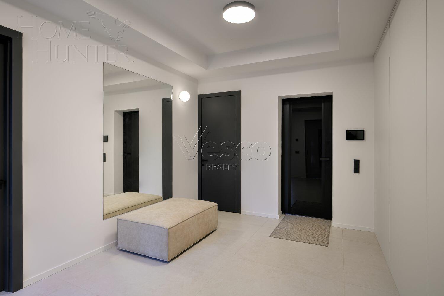 1-этажный коттедж 302 м² с отделкой