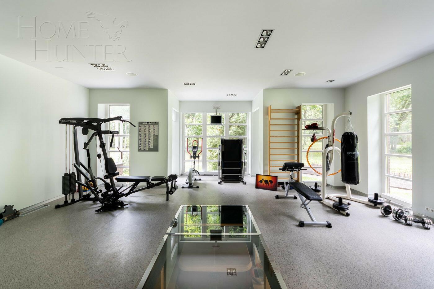 2-этажный коттедж 438 м² с отделкой