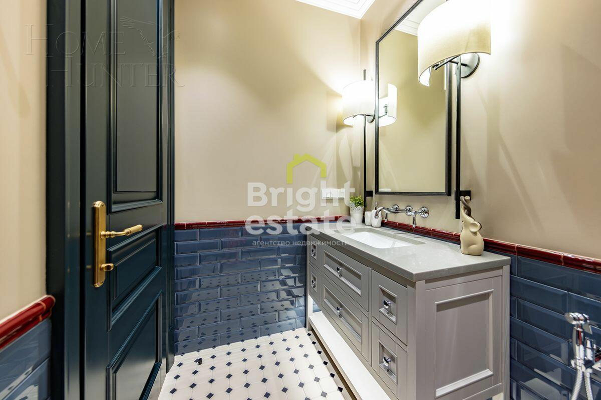 5-КОМН. КВАРТИРА С ОТДЕЛКОЙ 249 М² НА 4 ЭТАЖЕ