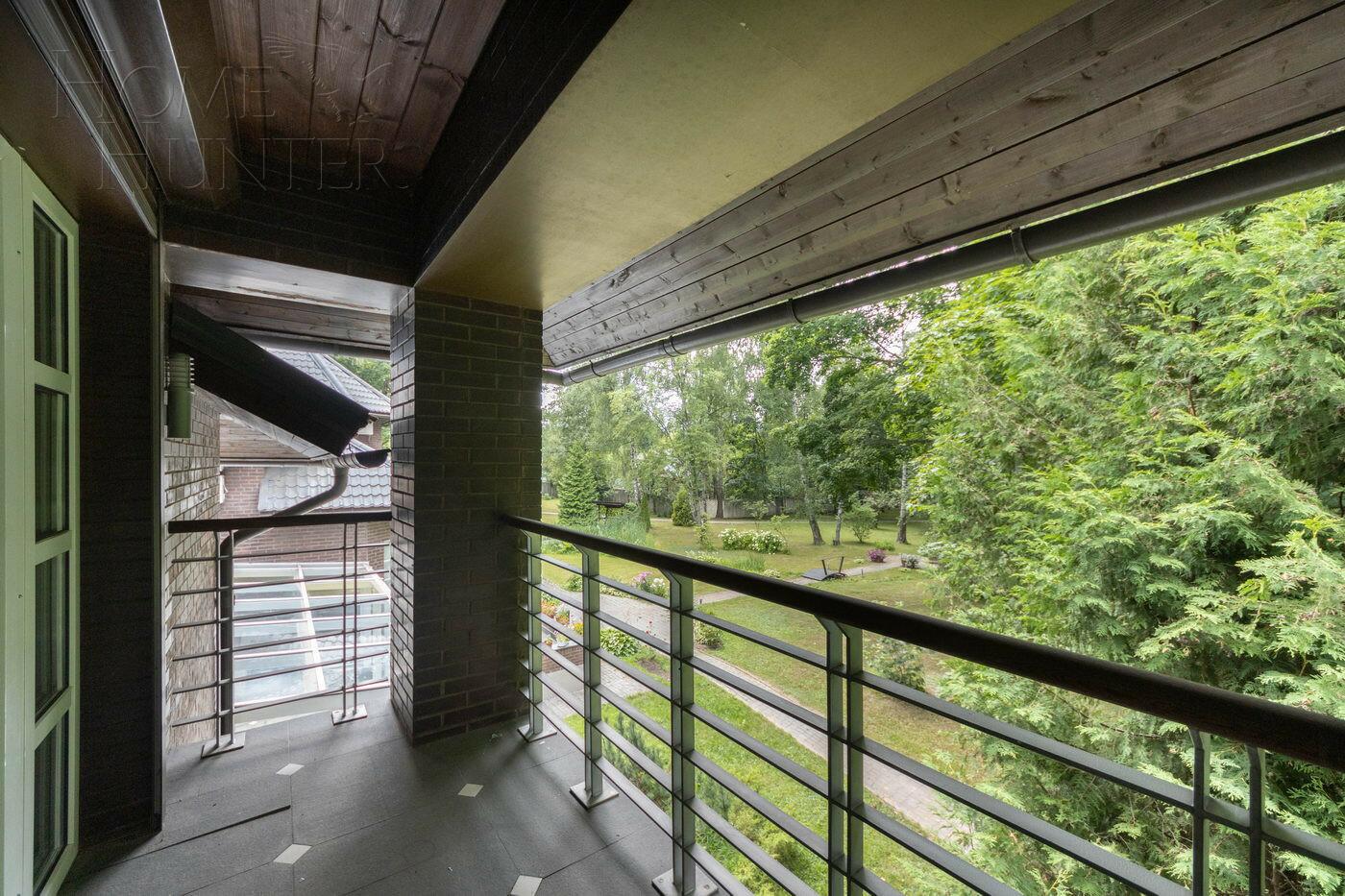 2-этажный коттедж 438 м² с отделкой