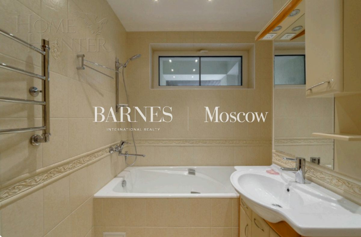 2-этажный коттедж 720 м² с отделкой