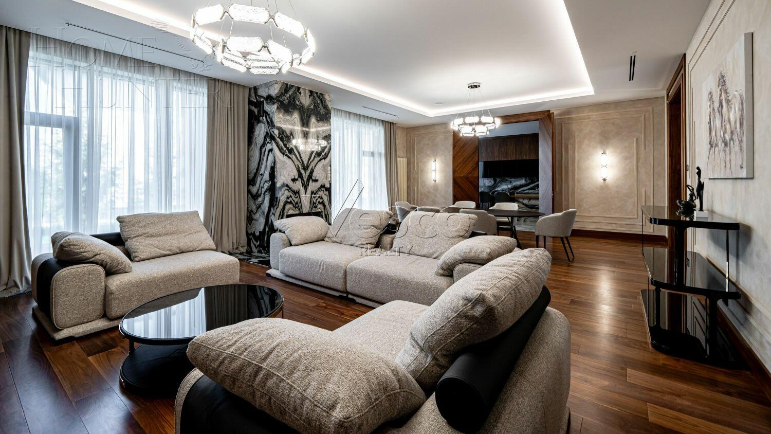 2-этажный коттедж 942 м² с отделкой