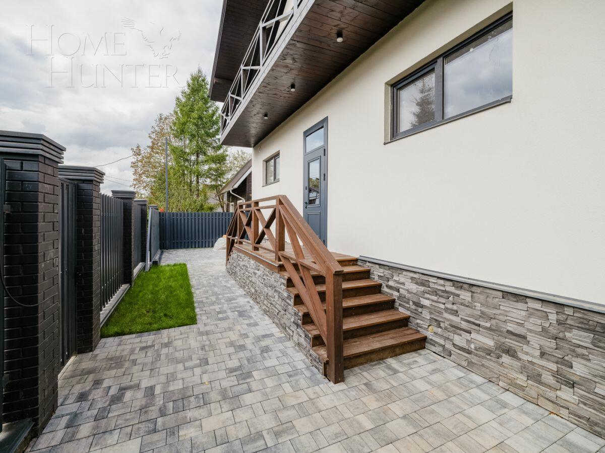 2-этажный коттедж 290 м² с отделкой