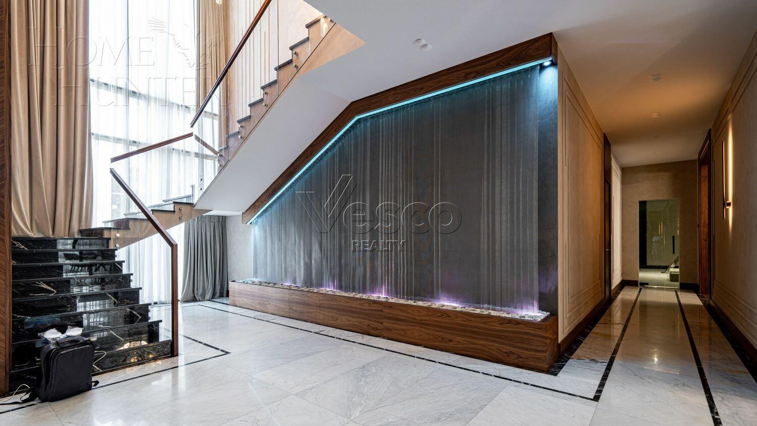 2-этажный коттедж 942 м² с отделкой