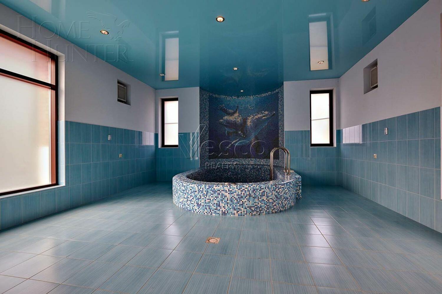 2-этажный коттедж 720 м² с отделкой