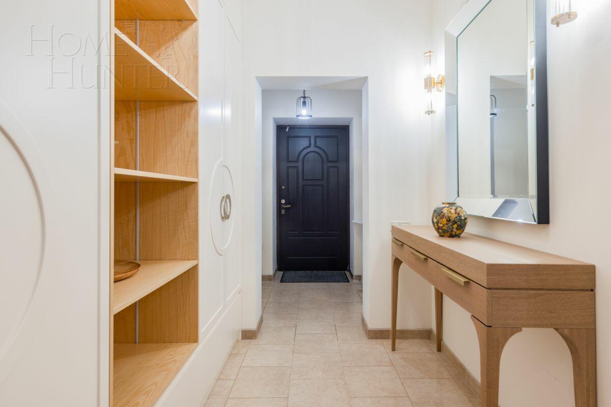 2-этажный коттедж 500 м² с отделкой