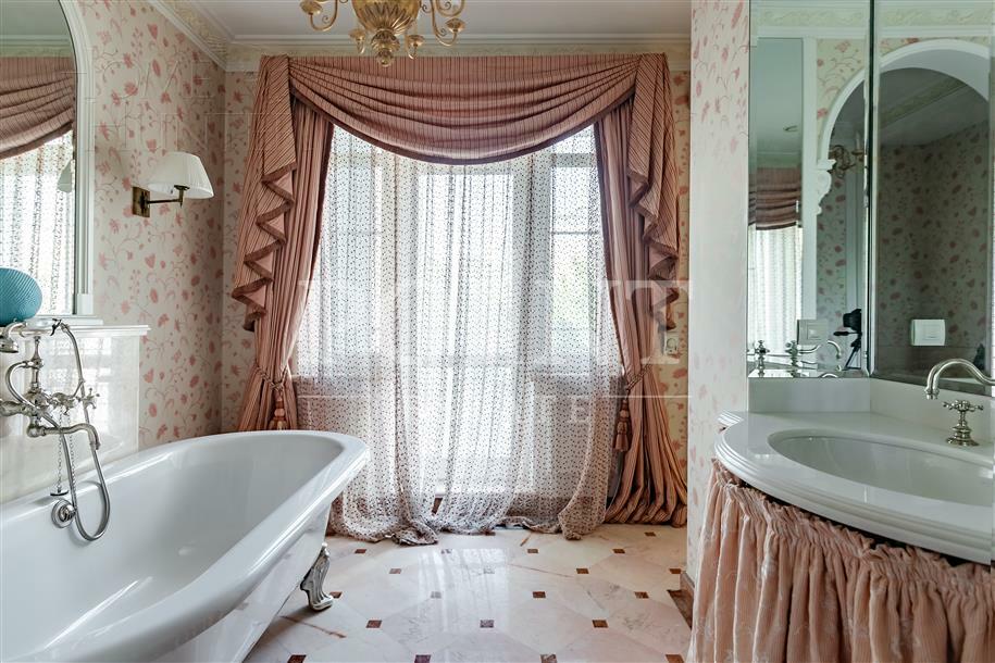 6-КОМН. КВАРТИРА С ОТДЕЛКОЙ 323.5 М² НА 3 ЭТАЖЕ