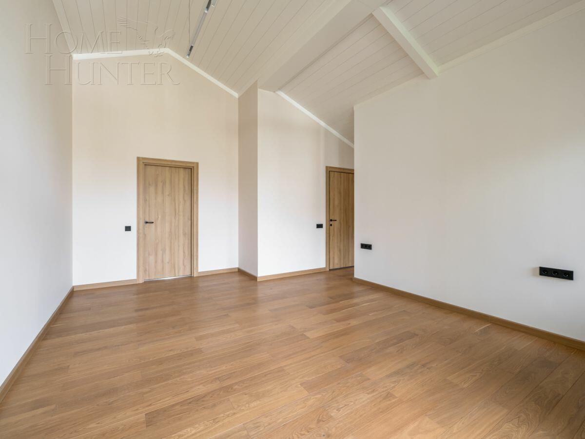 2-этажный коттедж 290 м² с отделкой